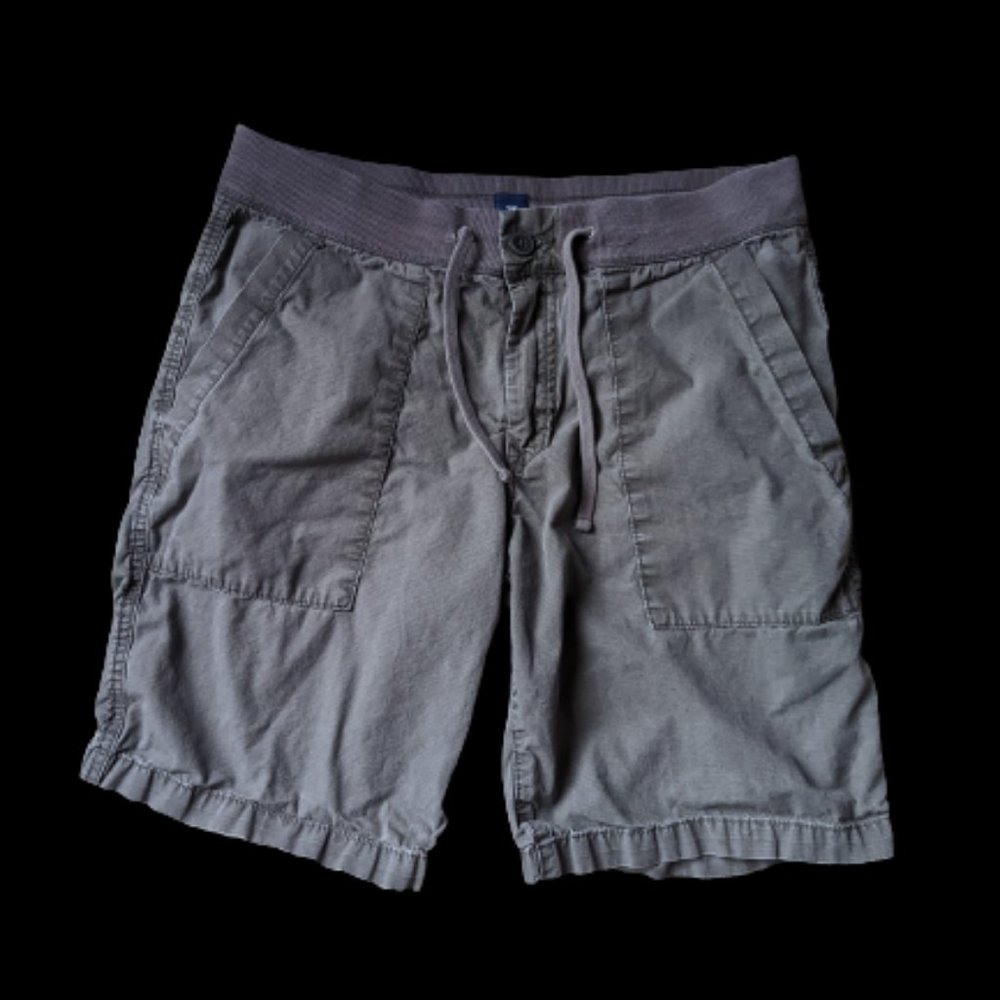 Gray Gap Shorts